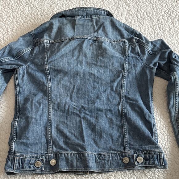 Levis Jean Jacket Women Medium Blue Trucker Biker Western Denim Button Up Top - Picture 13 of 13